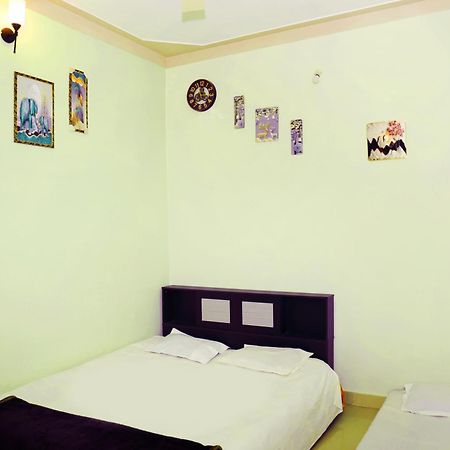 Shree Vinayak Guest House Udždžain Exteriér fotografie