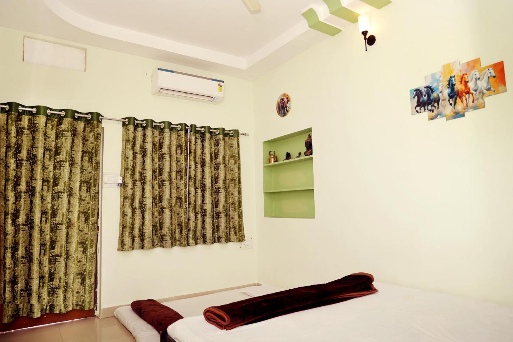 Shree Vinayak Guest House Udždžain Exteriér fotografie